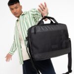 agir sobre casaco cnnct Eastpak bolsas de ombro 484BB278 - Image 15