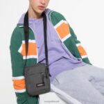 único jeans preto Eastpak bolsas de ombro 484BB245