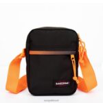 único laranja de contraste Eastpak bolsas de ombro 484BB260