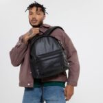zíper acolchoado lona preta Eastpak mochilas 484BB90 - Image 6